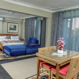 executive suite with breakfast